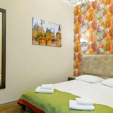 Mini Barvy Lvova On Horodotska St. מלון דירות