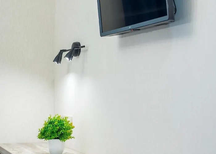 Aparthotel Mini Barvy Lvova On Horodotska St. 3*