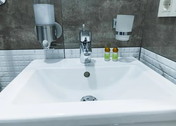 Aparthotel Mini Barvy Lvova On Horodotska St. Lviv